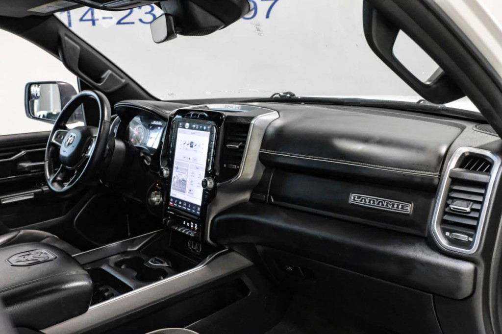 2023 RAM 1500 Image 16