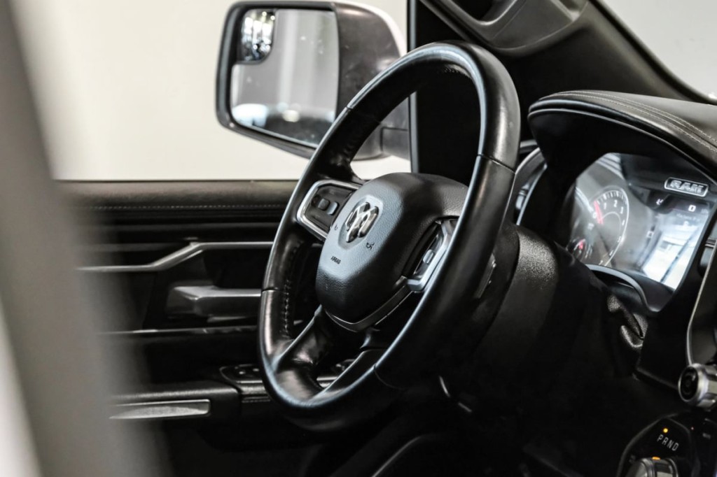 2023 RAM 1500 Image 17