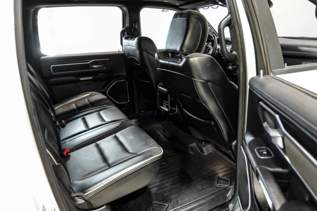 2023 RAM 1500 Image 33