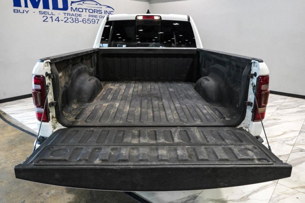 2023 RAM 1500 Image 48