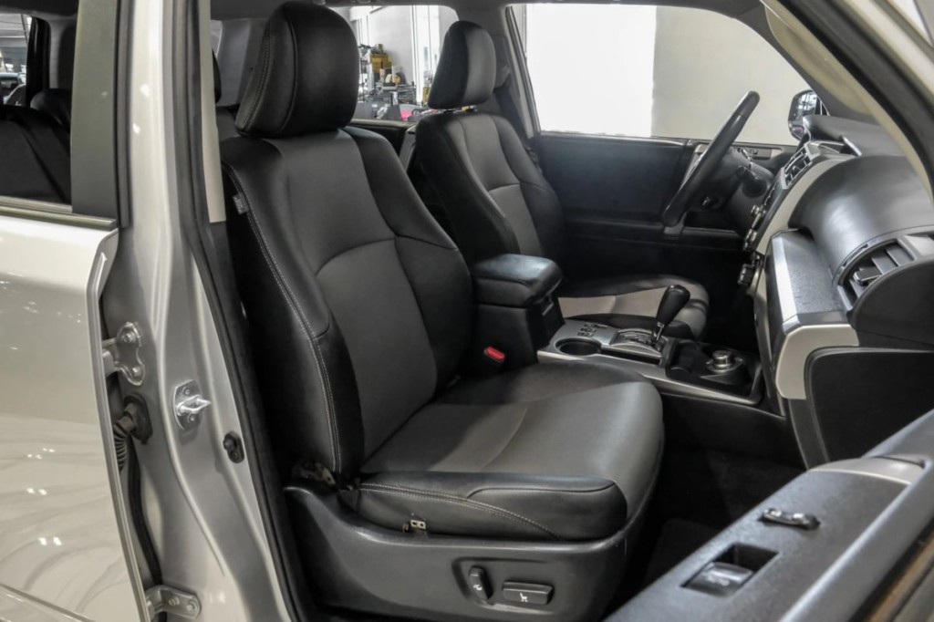 2021 Toyota 4Runner Image 56