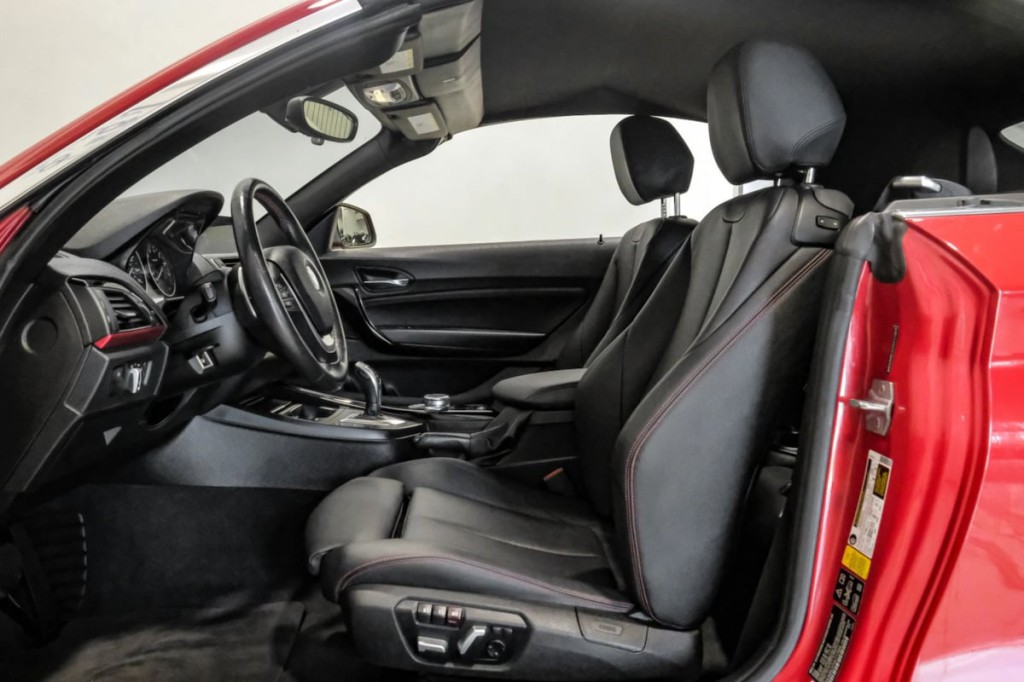 2017 BMW 2 Series Image 6