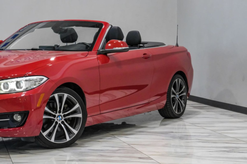 2017 BMW 2 Series Image 8