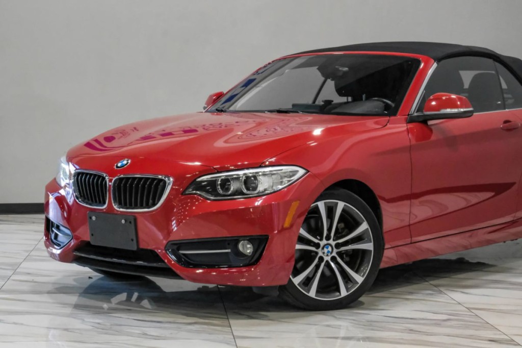 2017 BMW 2 Series Image 10