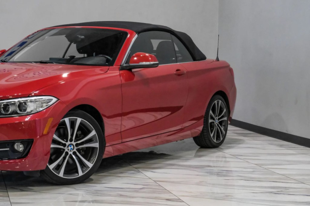 2017 BMW 2 Series Image 11