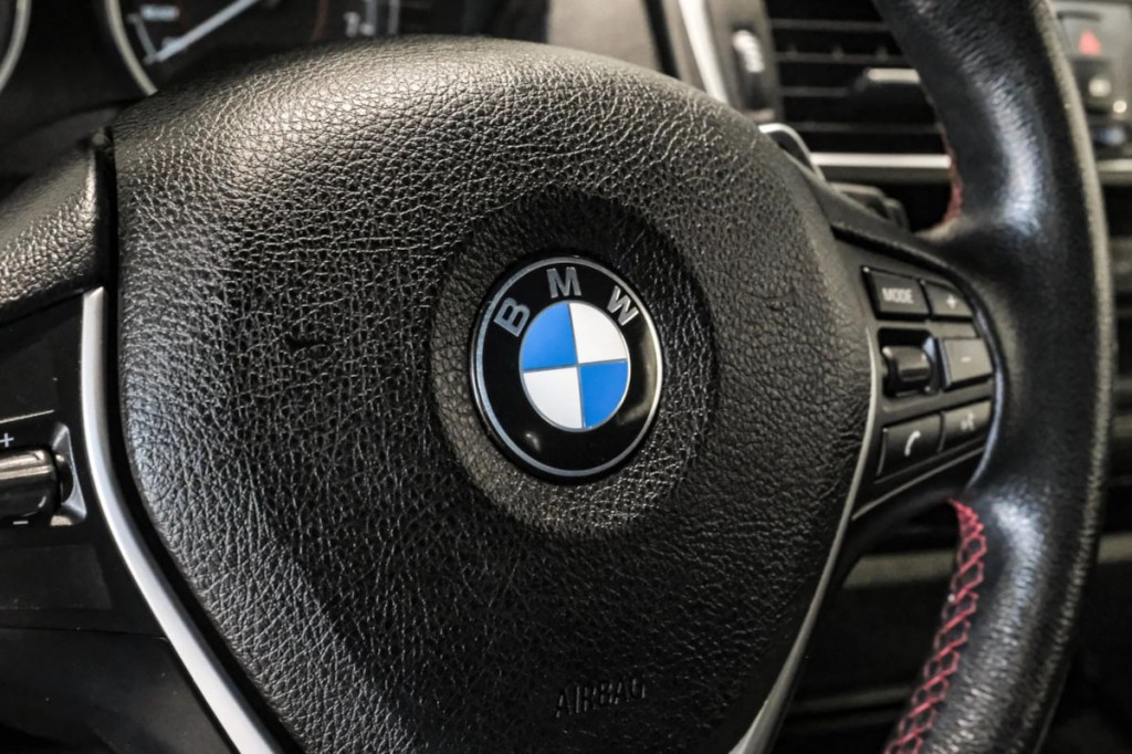 2017 BMW 2 Series Image 30