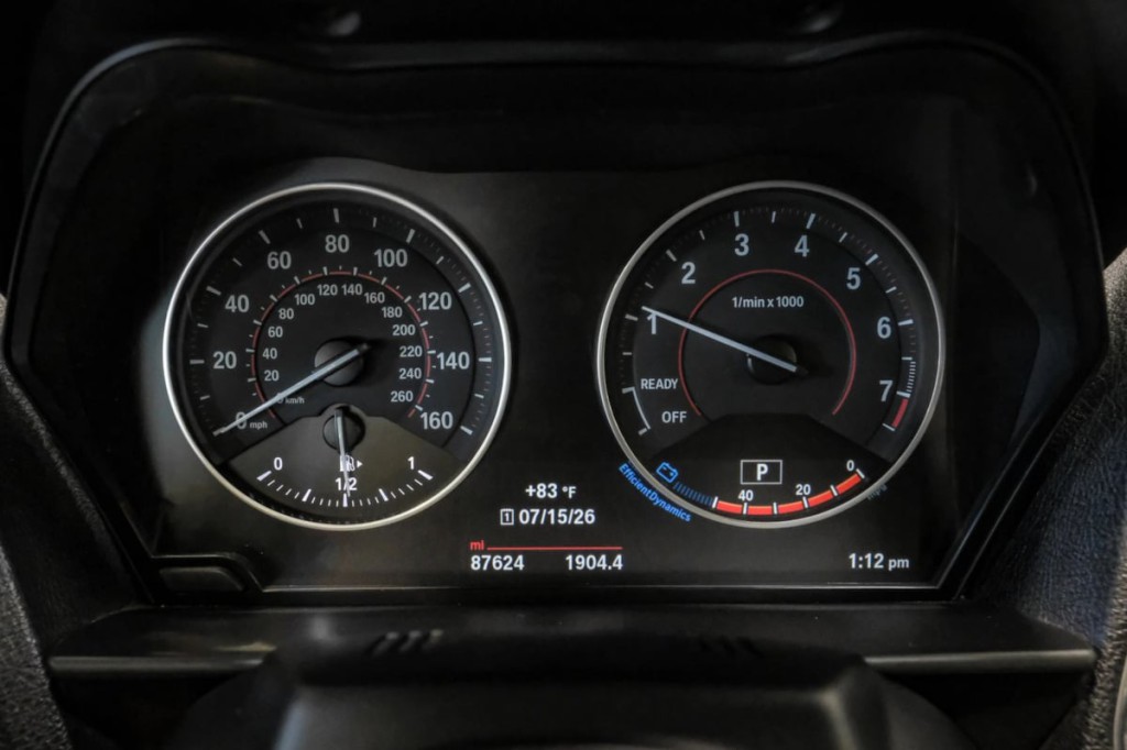 2017 BMW 2 Series Image 31