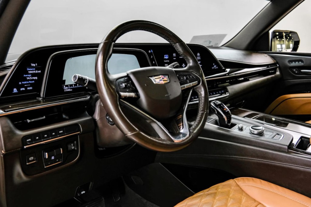 2021 Cadillac Escalade Image 5