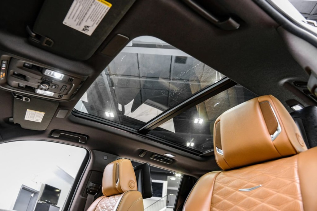 2021 Cadillac Escalade Image 7