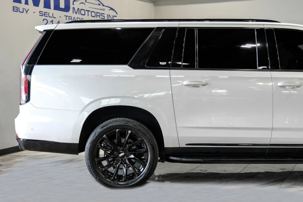 2021 Cadillac Escalade Image 15