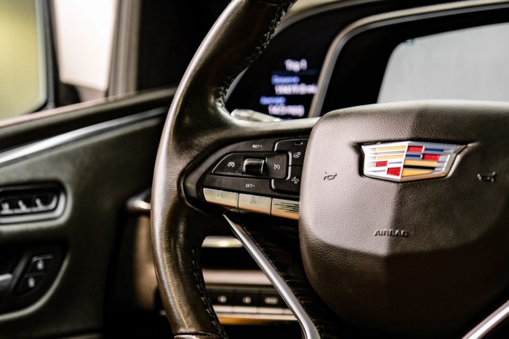 2021 Cadillac Escalade Image 24