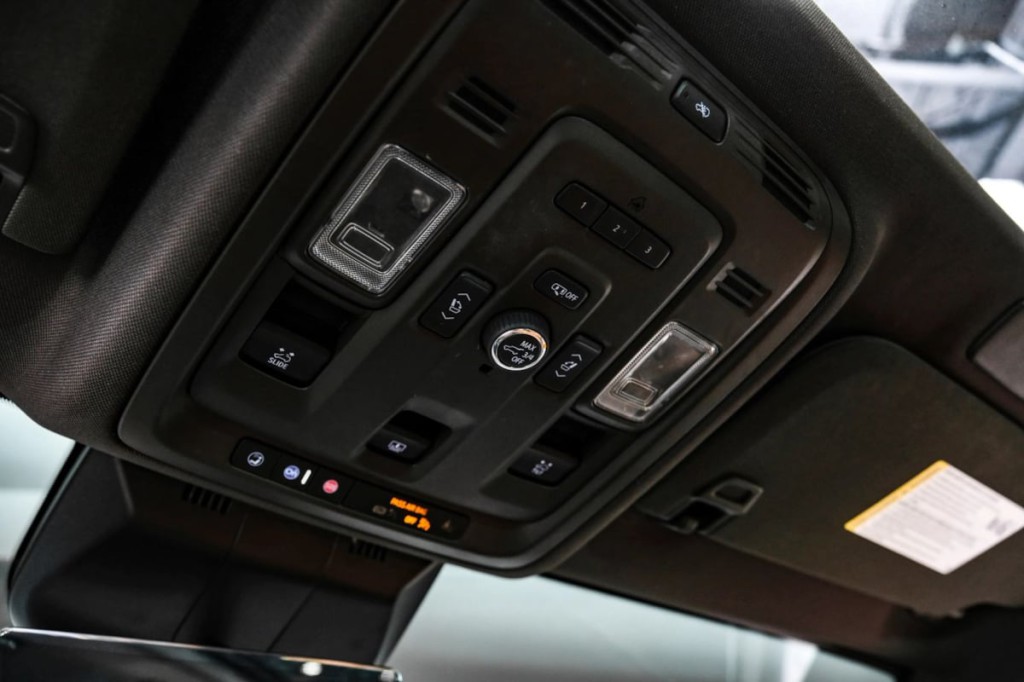 2021 Cadillac Escalade Image 38