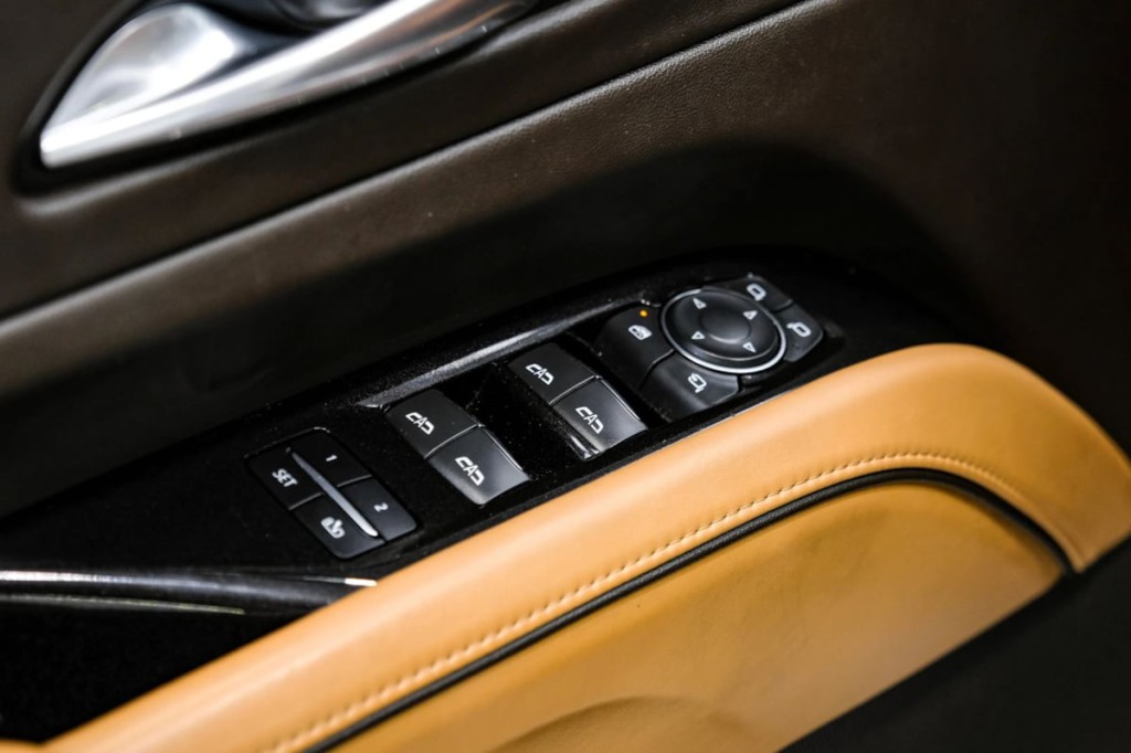 2021 Cadillac Escalade Image 58