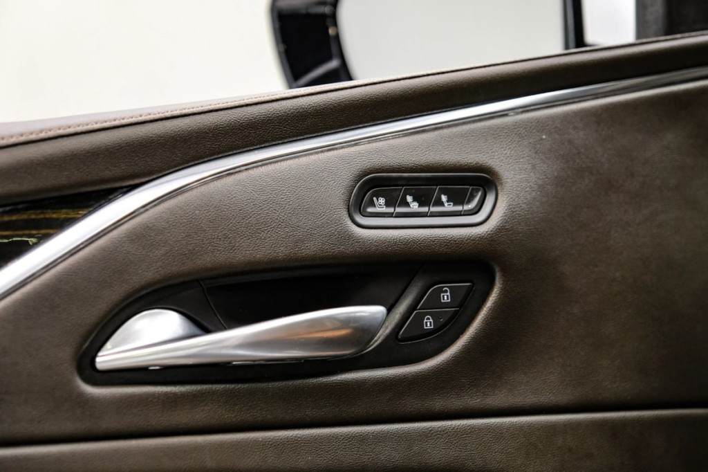 2021 Cadillac Escalade Image 59
