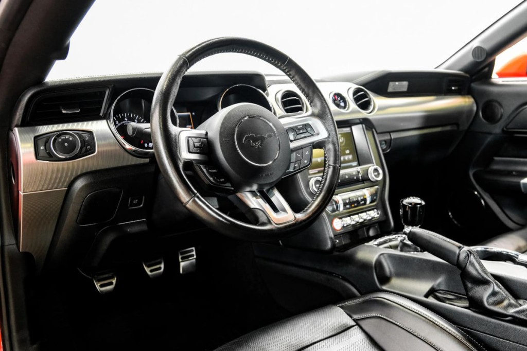 2015 Ford Mustang Image 5