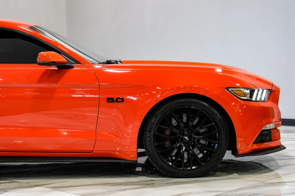 2015 Ford Mustang Image 15