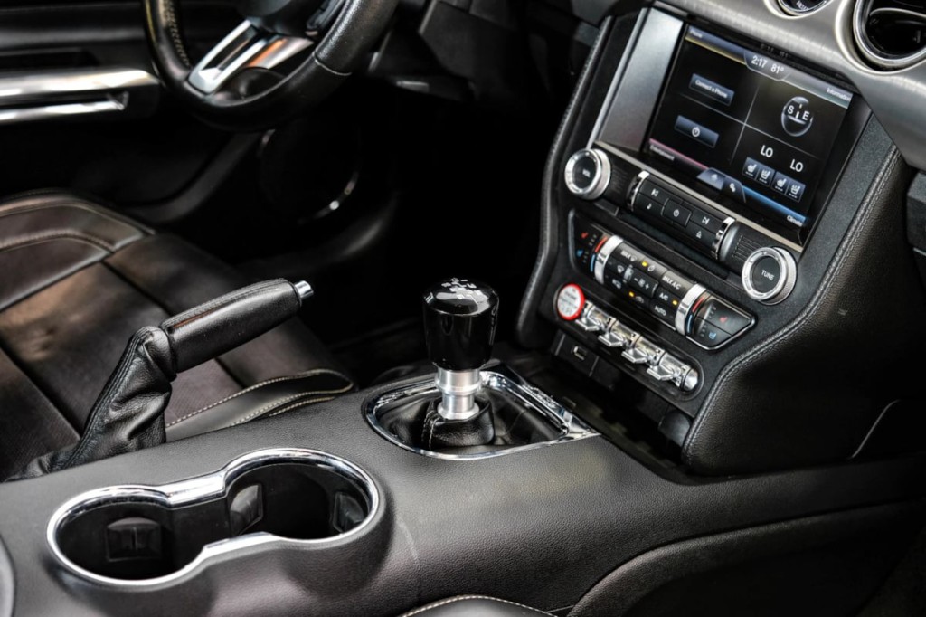 2015 Ford Mustang Image 26