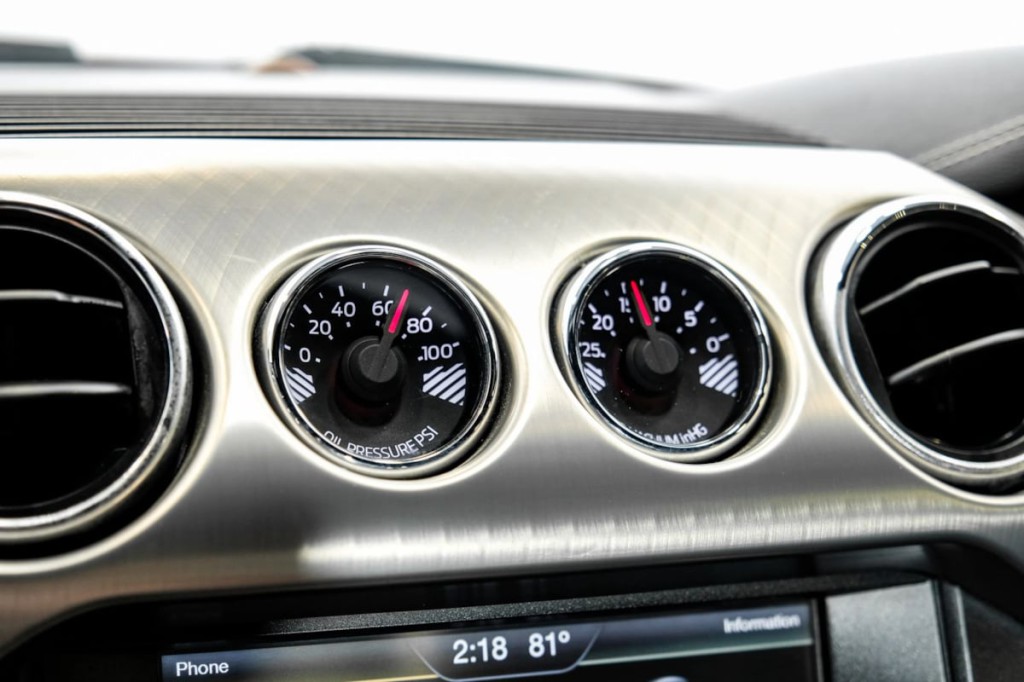 2015 Ford Mustang Image 32