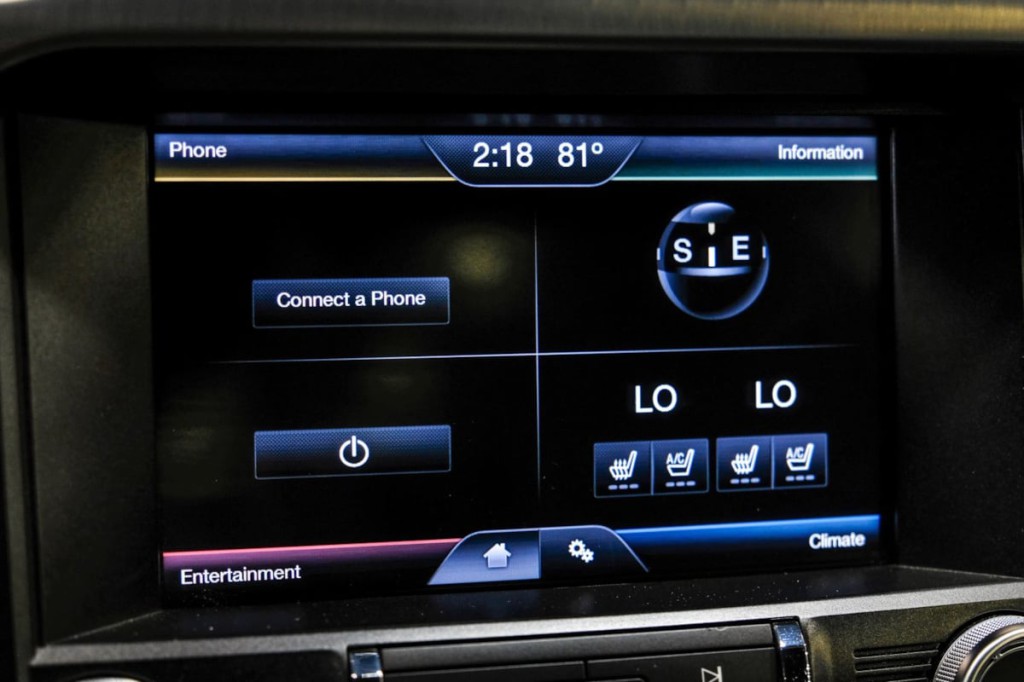 2015 Ford Mustang Image 36