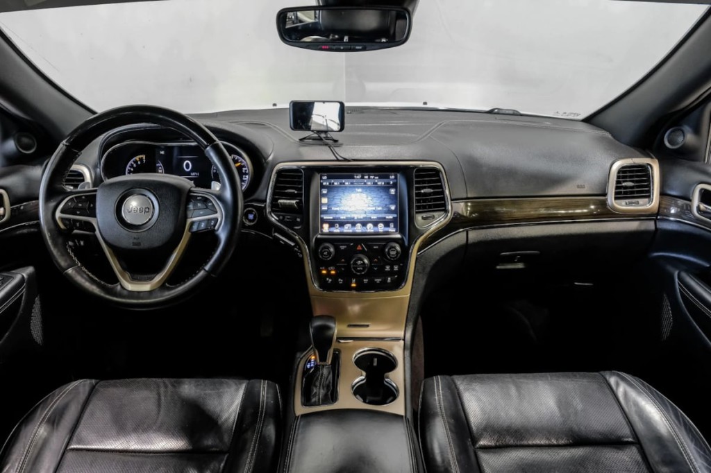 2017 Jeep Grand Cherokee Image 22