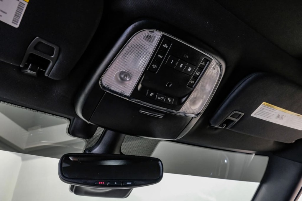 2017 Jeep Grand Cherokee Image 31