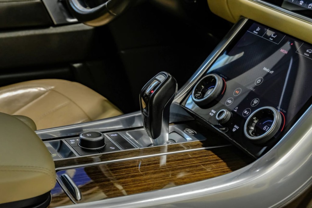 2020 Land Rover Range Rover Sport Image 33