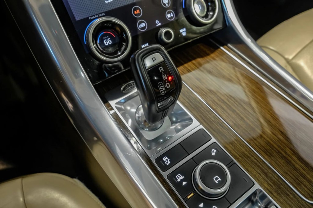 2020 Land Rover Range Rover Sport Image 35