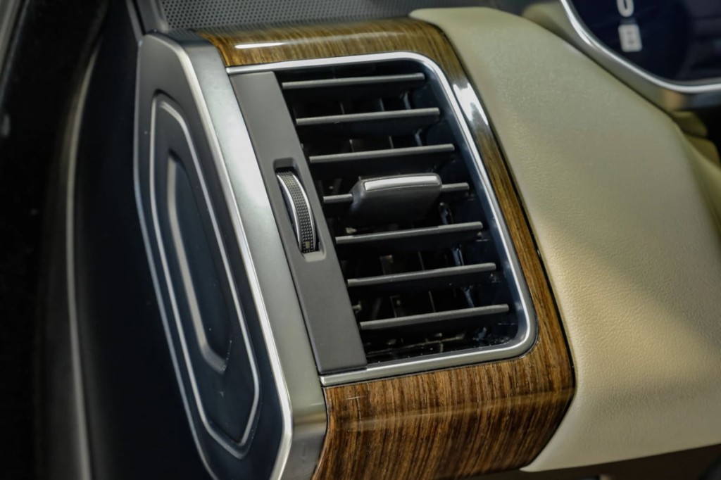 2020 Land Rover Range Rover Sport Image 39