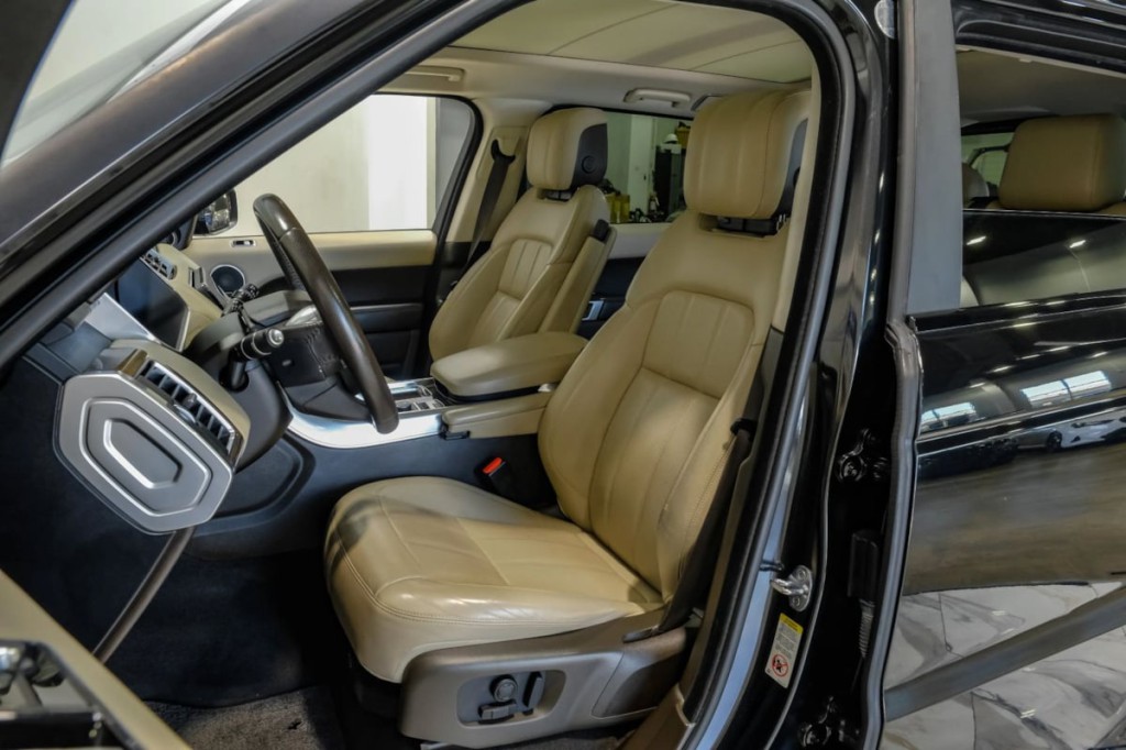 2020 Land Rover Range Rover Sport Image 43