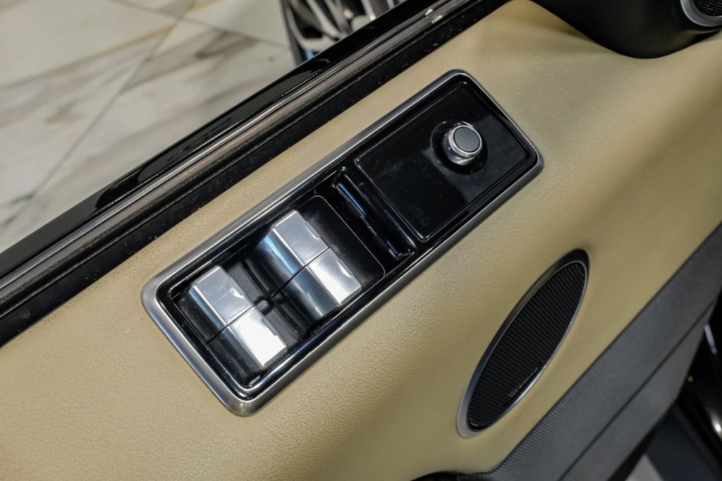 2020 Land Rover Range Rover Sport Image 55