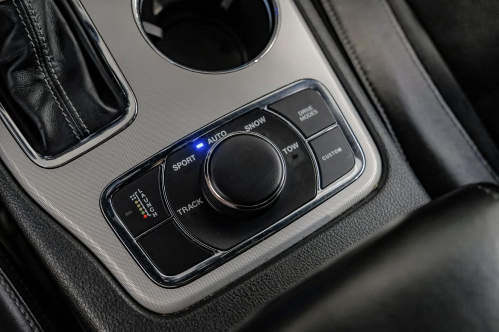 2018 Jeep Grand Cherokee Image 33