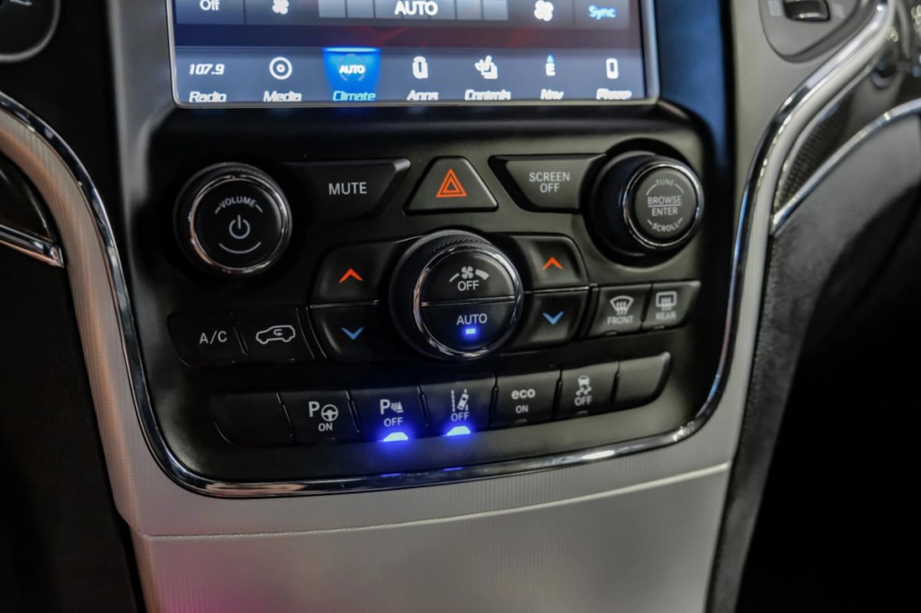 2018 Jeep Grand Cherokee Image 34