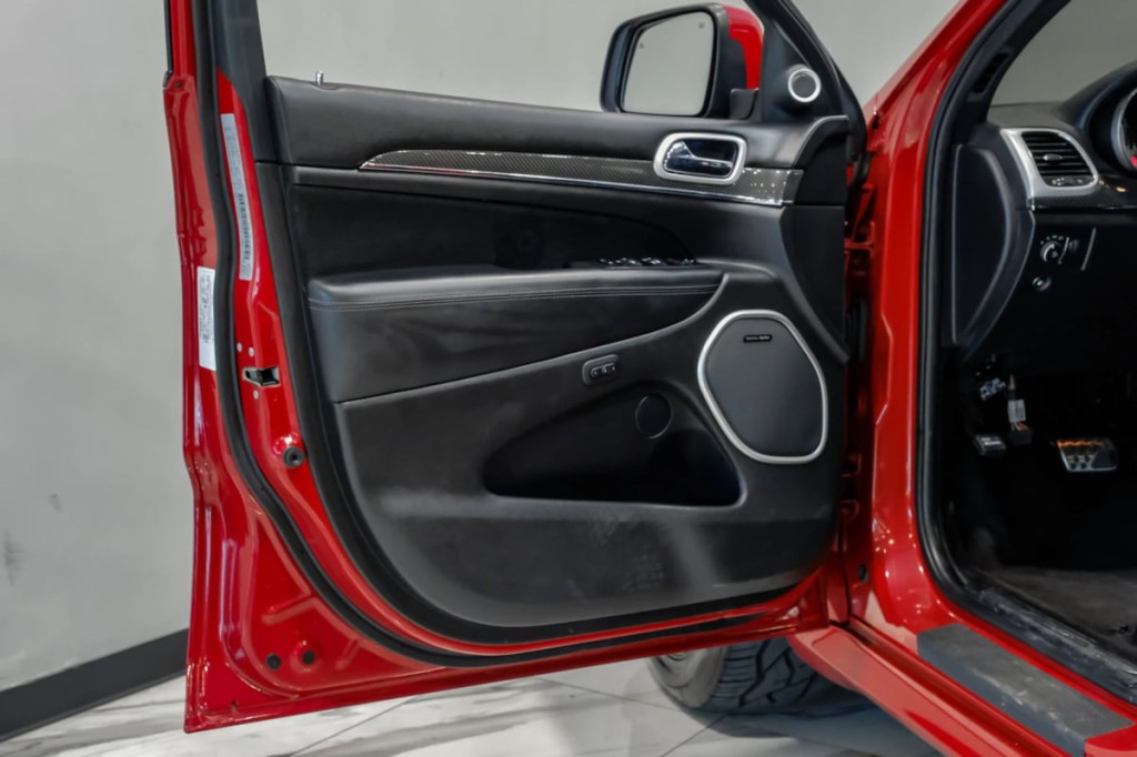 2018 Jeep Grand Cherokee Image 59