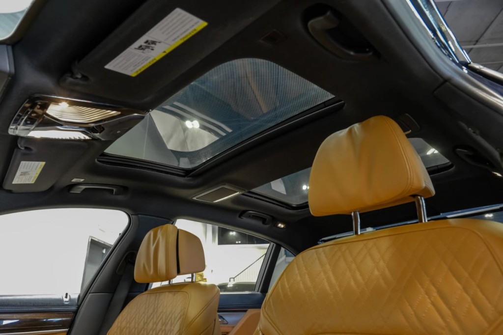 2022 BMW 7 Series Image 6