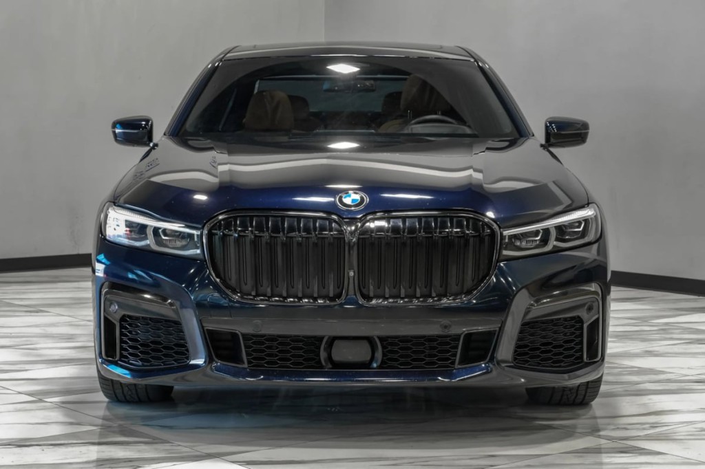 2022 BMW 7 Series Image 9