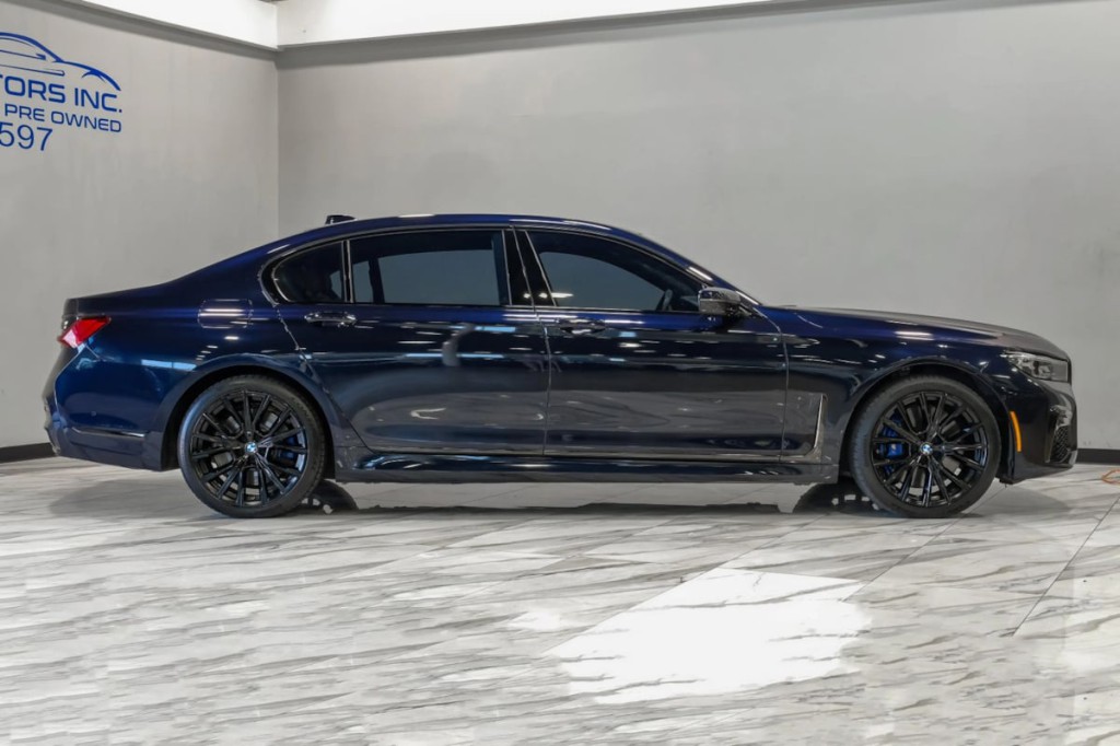 2022 BMW 7 Series Image 11