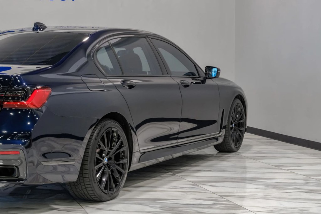 2022 BMW 7 Series Image 14