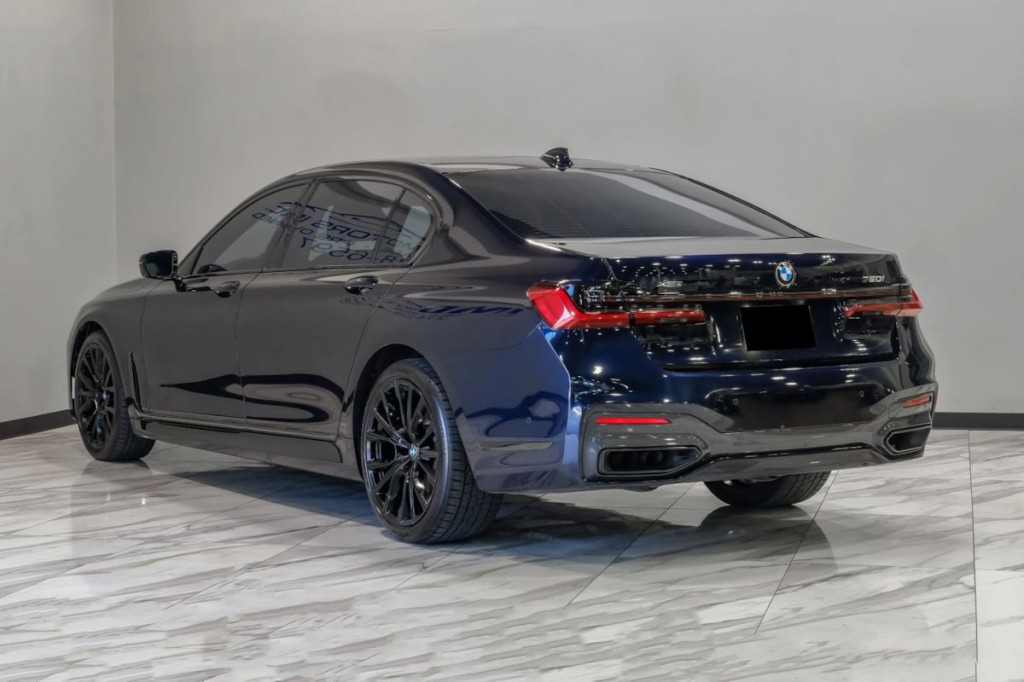 2022 BMW 7 Series Image 16