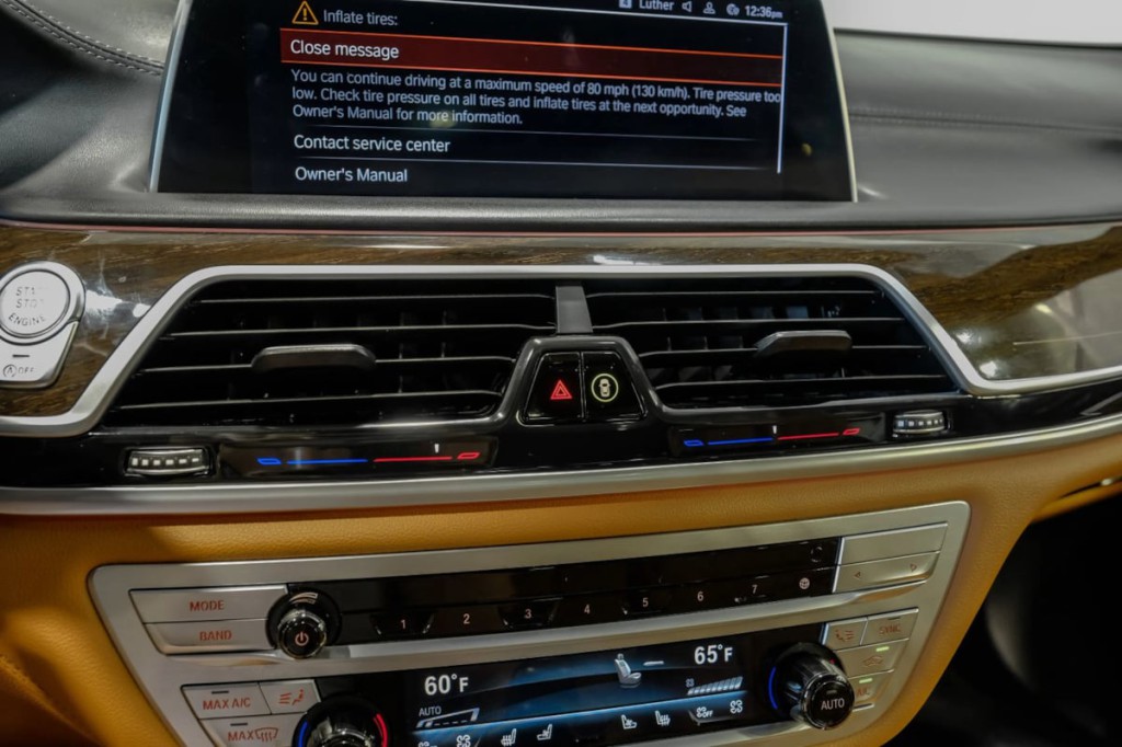2022 BMW 7 Series Image 37