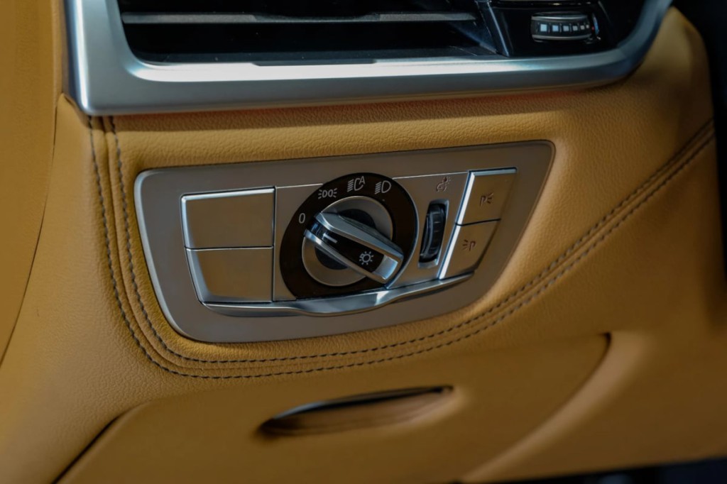 2022 BMW 7 Series Image 38