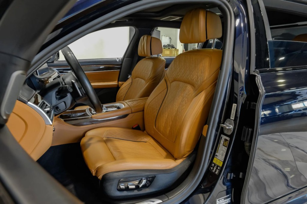 2022 BMW 7 Series Image 44