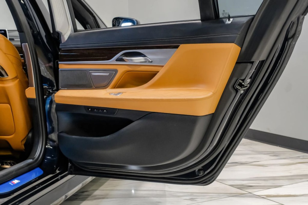2022 BMW 7 Series Image 63