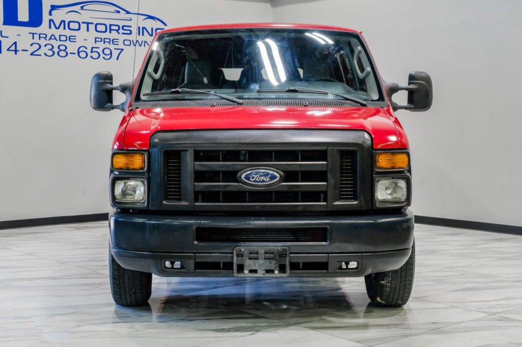 2012 Ford Econoline Image 8