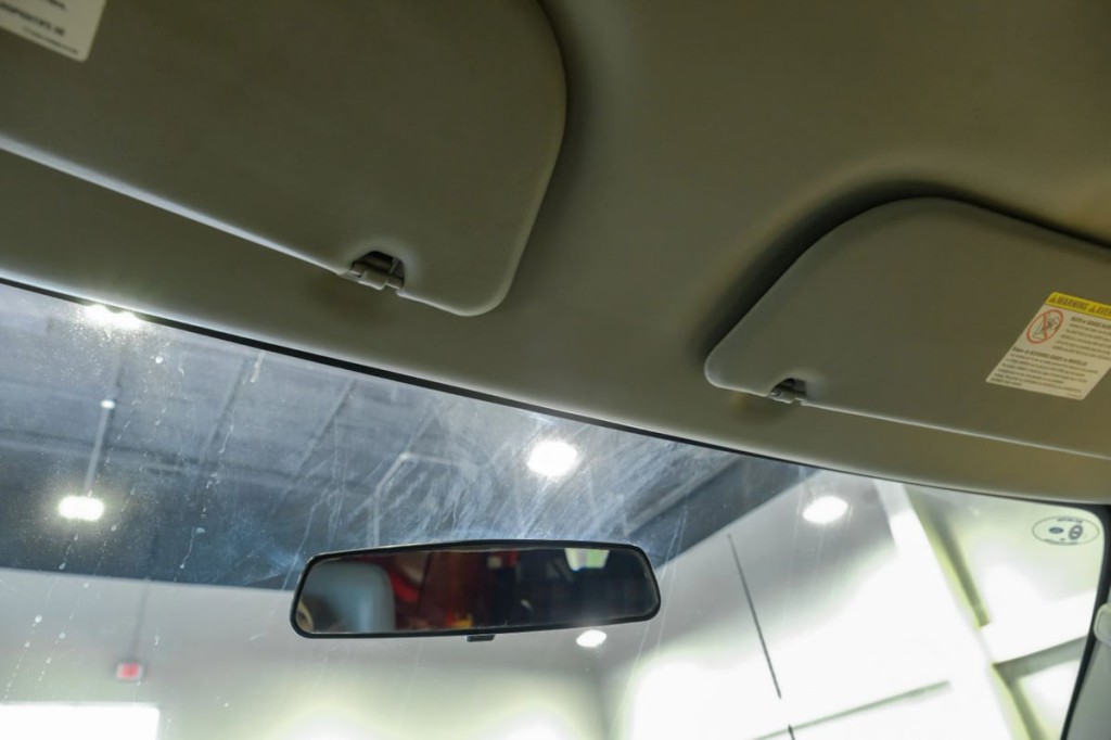 2012 Ford Econoline Image 32