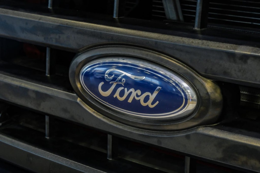2012 Ford Econoline Image 47
