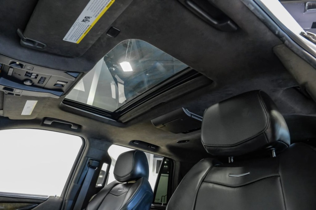 2020 Cadillac Escalade Image 6