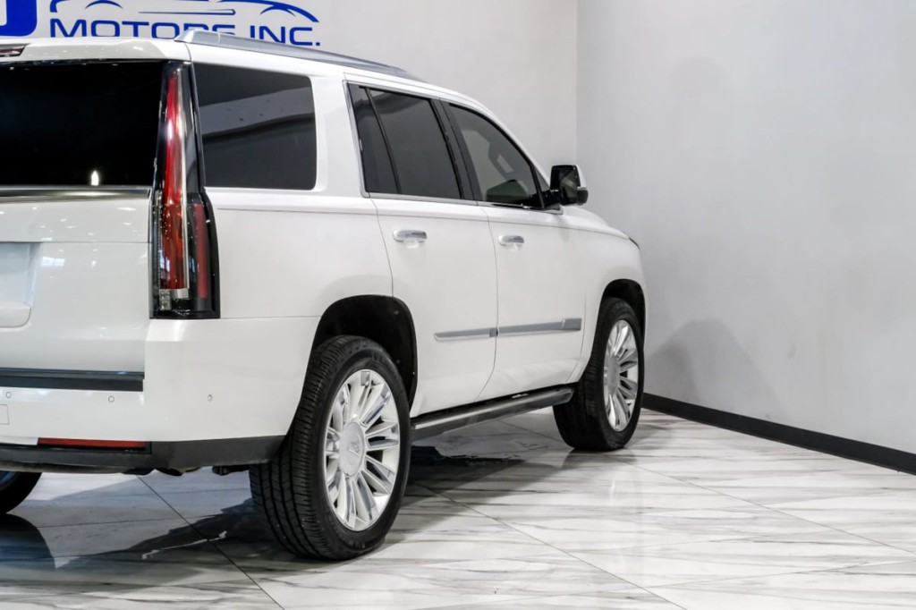 2020 Cadillac Escalade Image 14
