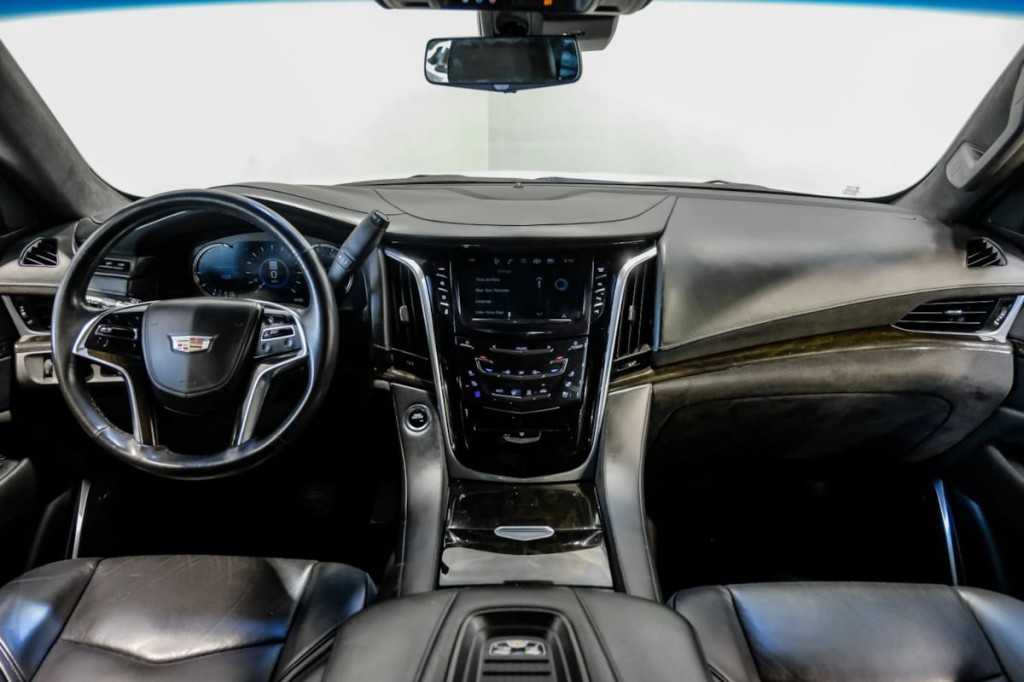 2020 Cadillac Escalade Image 22