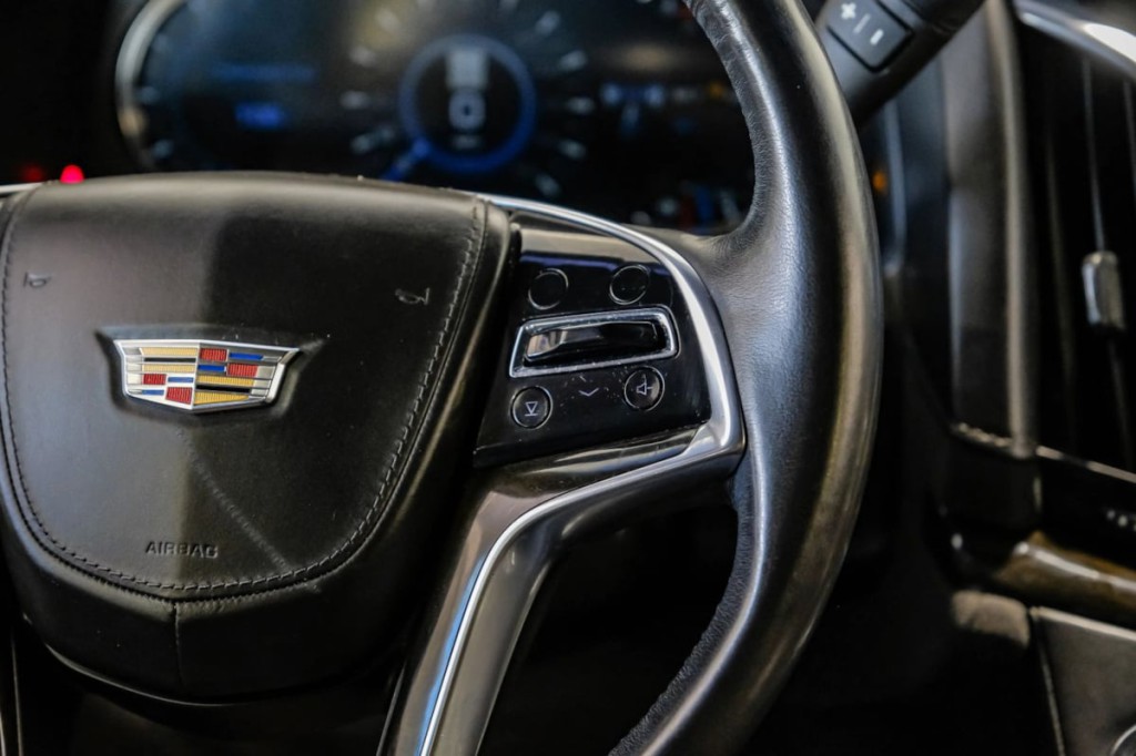 2020 Cadillac Escalade Image 26