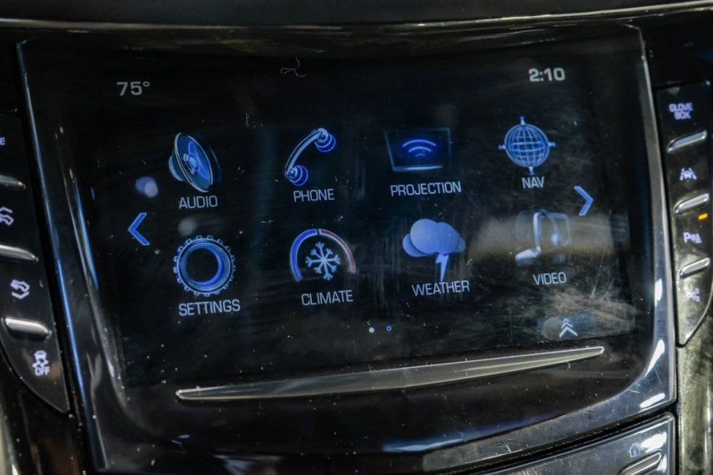 2020 Cadillac Escalade Image 40